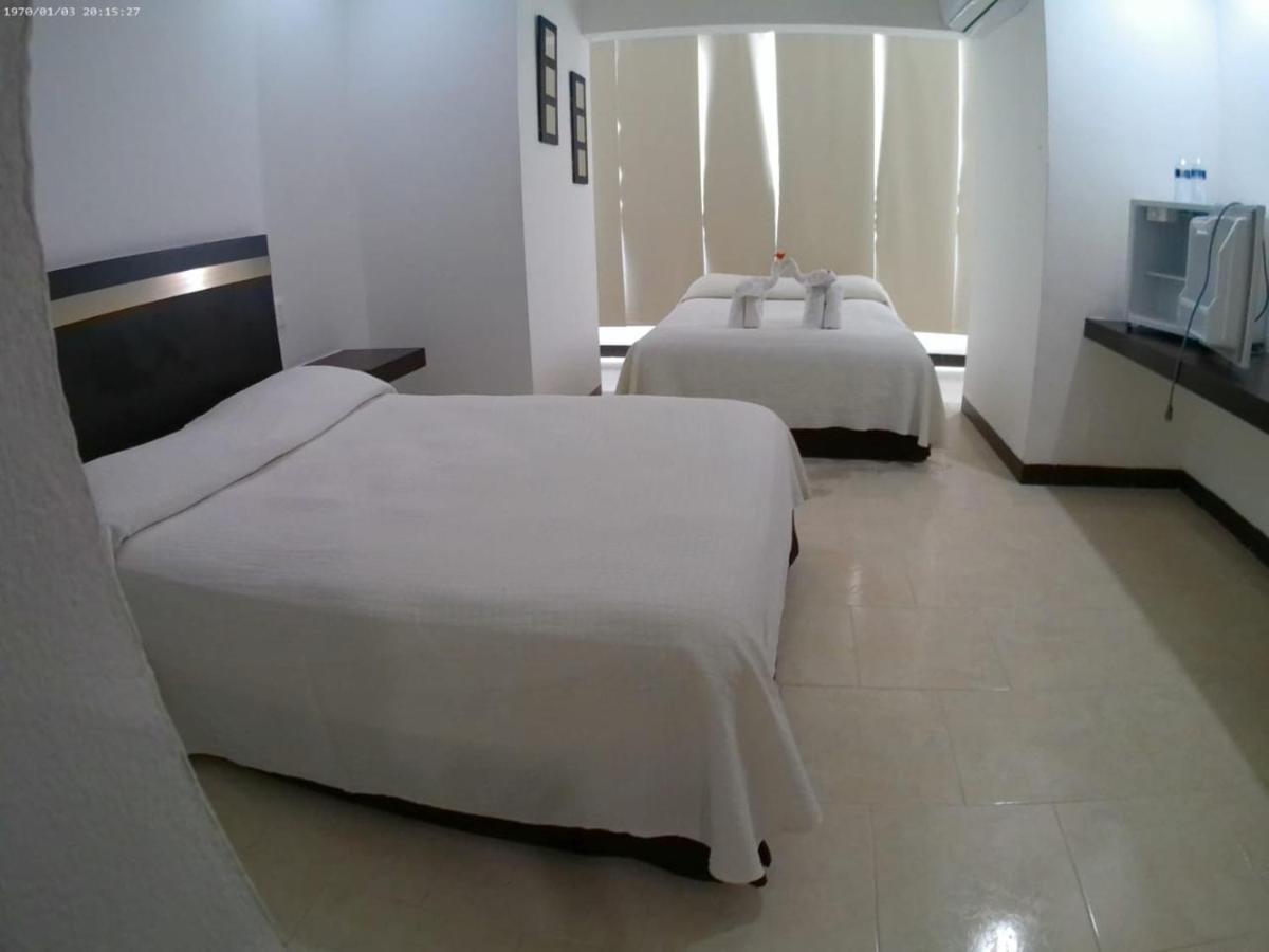 Hotel Plaza Playa Playa del Carmen Exteriör bild