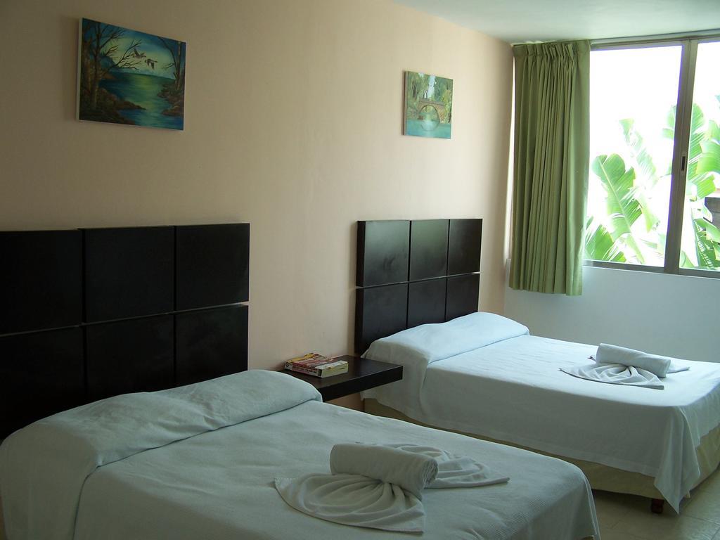 Hotel Plaza Playa Playa del Carmen Exteriör bild