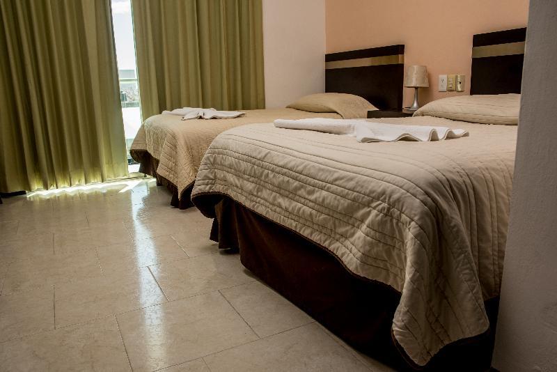 Hotel Plaza Playa Playa del Carmen Exteriör bild